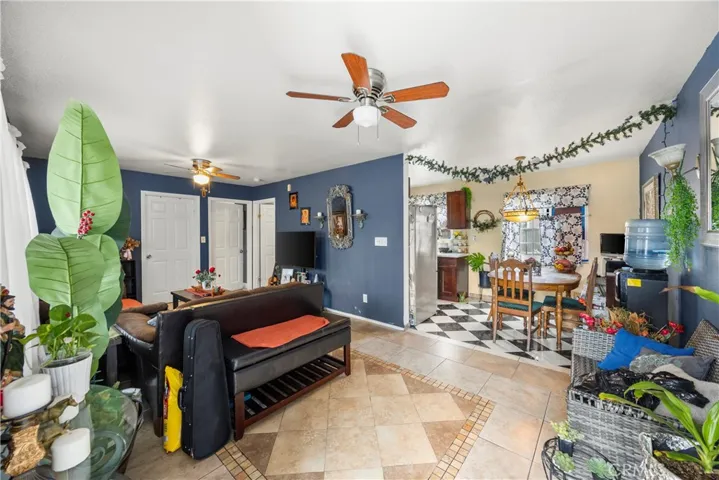 1219 S Downey, Los Angeles, California 90023