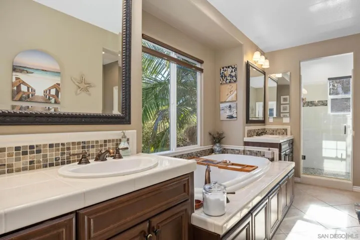 Primary Bath/Spa