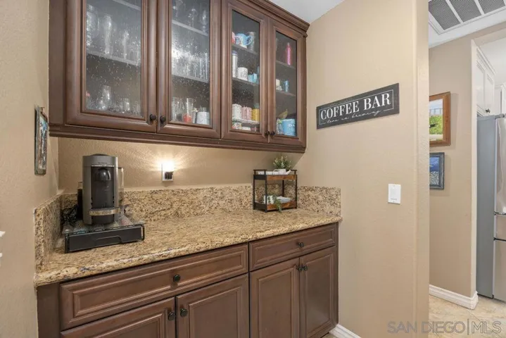 Butler's Pantry/Coffee Bar
