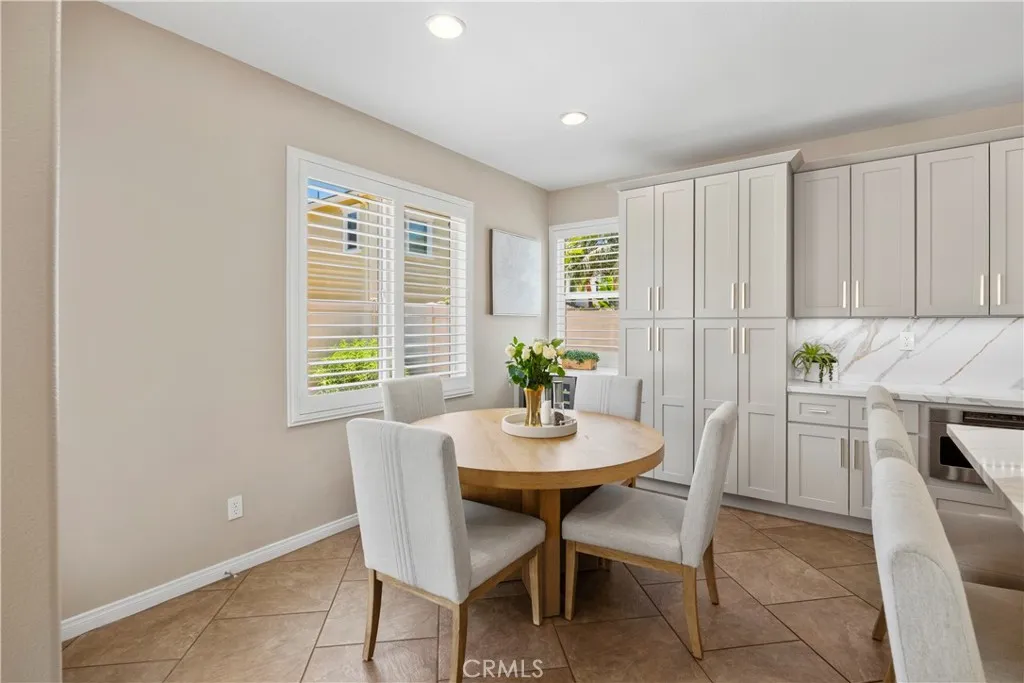 Breakfast nook