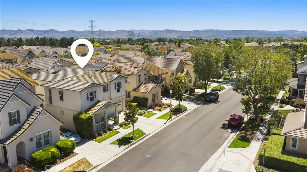 Great location in community