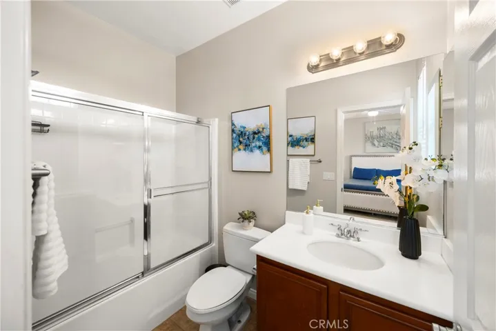 Ensuite bath