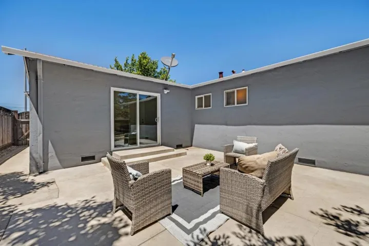 448 Greathouse Drive, Milpitas, California 95035