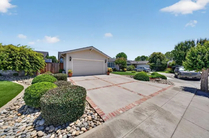 2362 Valencia Court, San Jose, California 95125