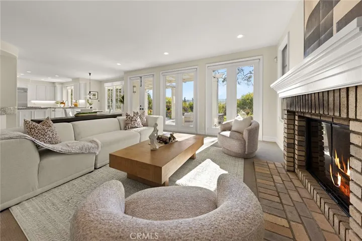 5 Chester, Irvine, California 92603