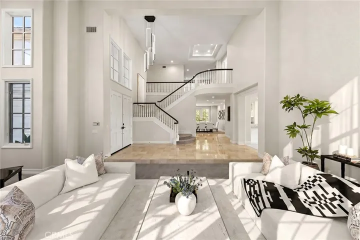 5 Chester, Irvine, California 92603