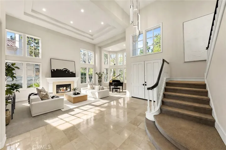 5 Chester, Irvine, California 92603
