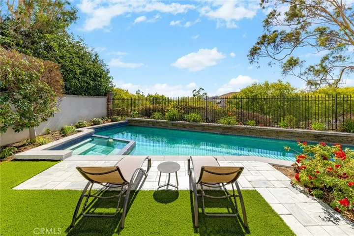 5 Chester, Irvine, California 92603