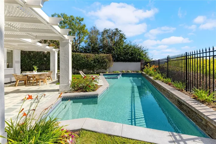 5 Chester, Irvine, California 92603
