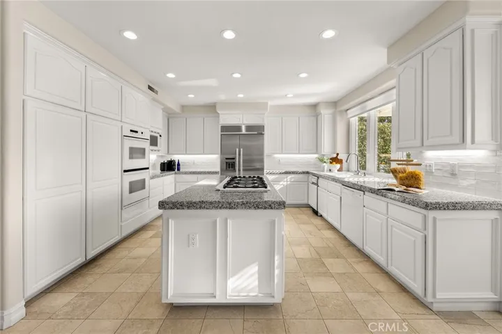 5 Chester, Irvine, California 92603