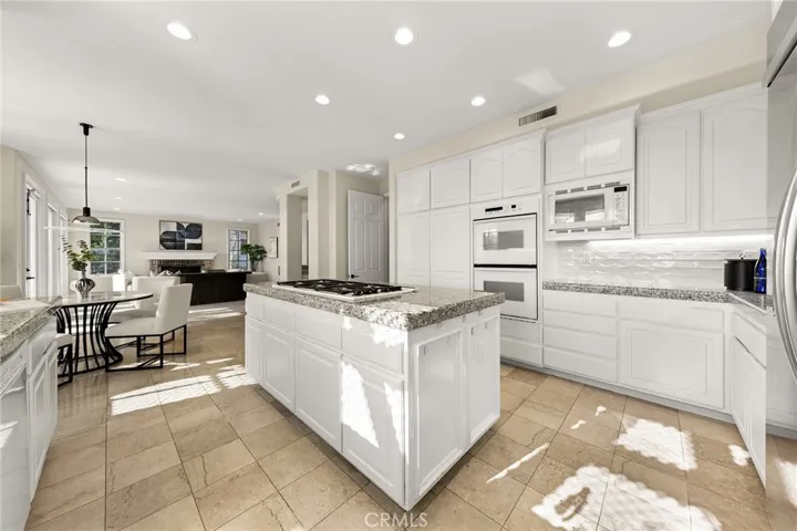 5 Chester, Irvine, California 92603