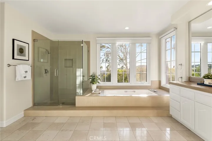 5 Chester, Irvine, California 92603