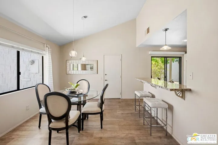 2117 Sunshine Way, Palm Springs, California 92264