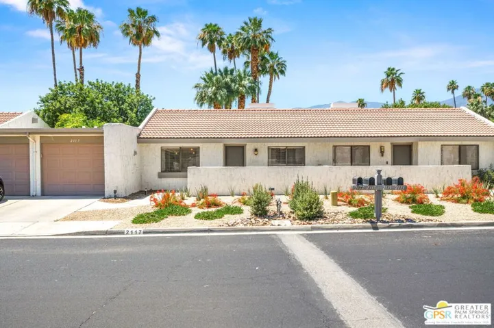 2117 Sunshine Way, Palm Springs, California 92264