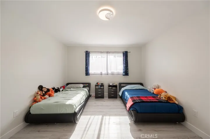 10111 Oso Avenue, Chatsworth, California 91311