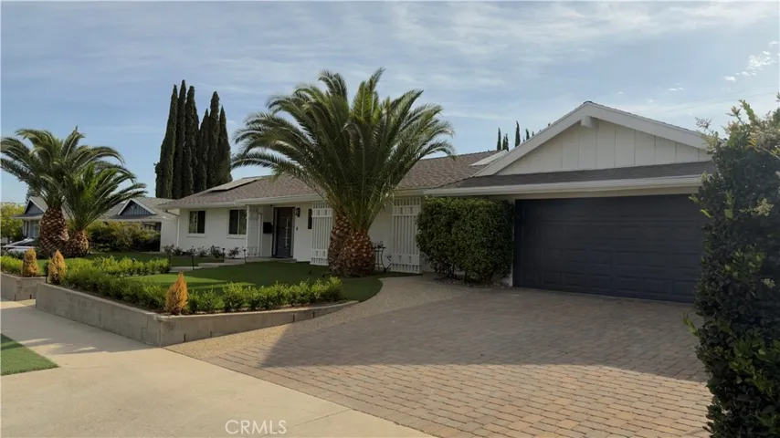 10111 Oso Avenue, Chatsworth, California 91311