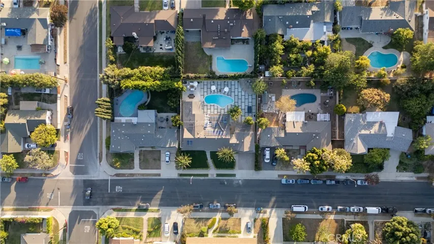 10111 Oso Avenue, Chatsworth, California 91311