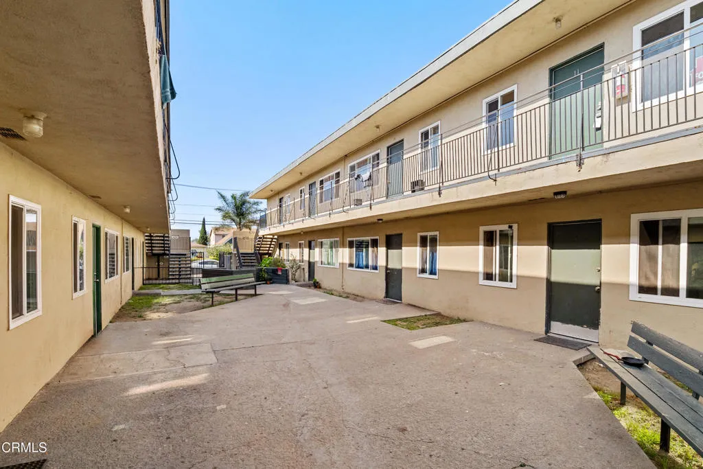 18-450_Hill_St_-_18