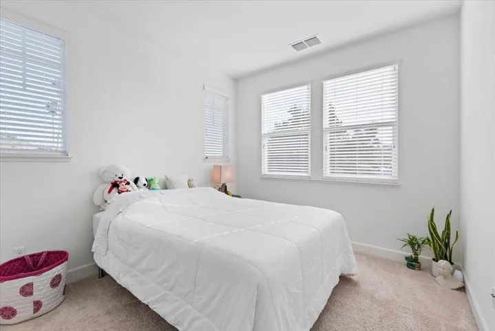 2041 Atlas Loop, Mountain View, California 94043