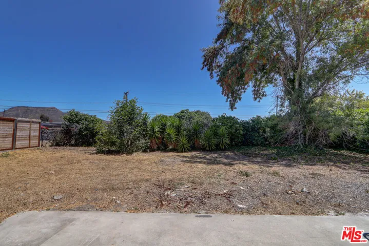 476 Jeanne Court, Newbury Park, California 91320