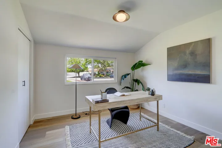 476 Jeanne Court, Newbury Park, California 91320