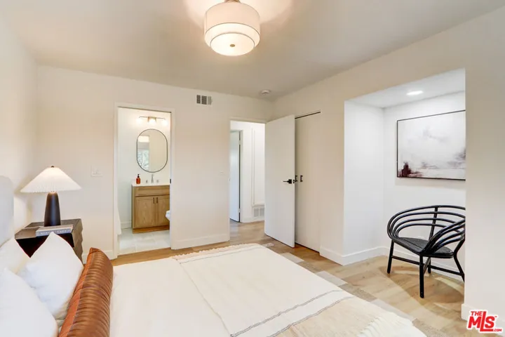 476 Jeanne Court, Newbury Park, California 91320