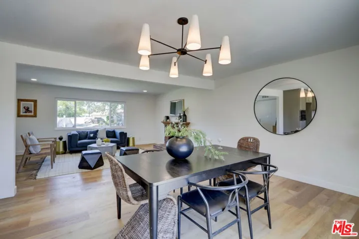 476 Jeanne Court, Newbury Park, California 91320