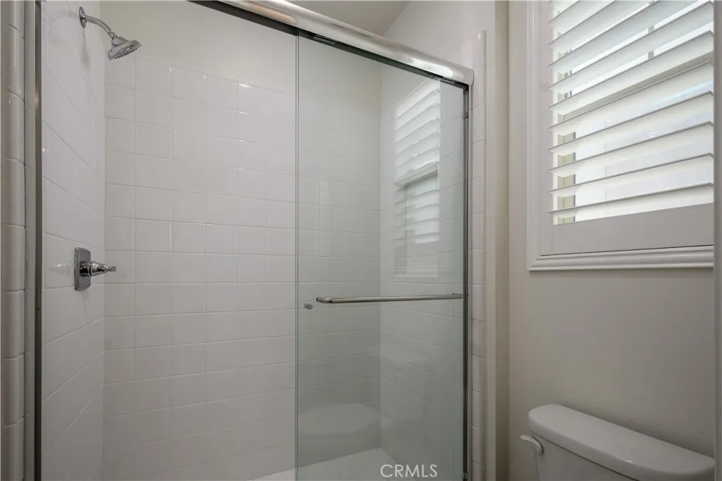 Downstairs Ensuite Shower