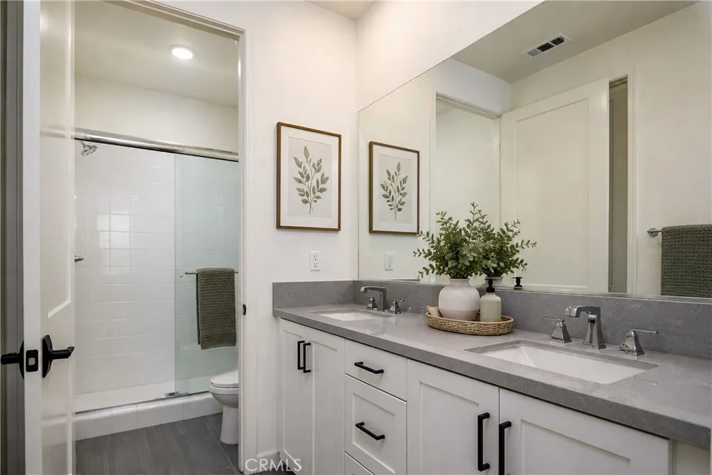 Virtually Staged Downstairs Ensuite Bath