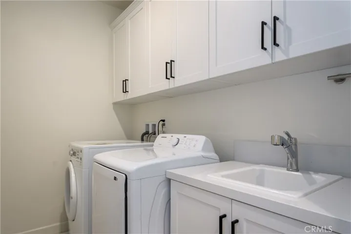Laundry Room Upper Level