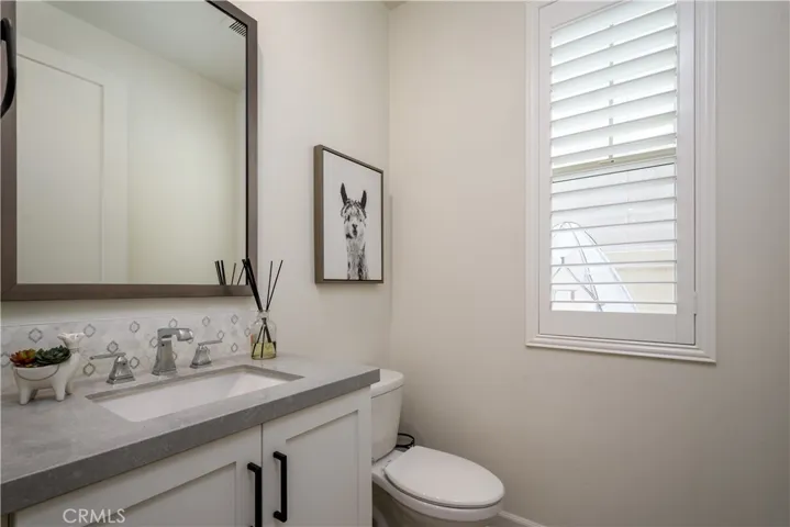 Downstairs 1/2 Bathroom
