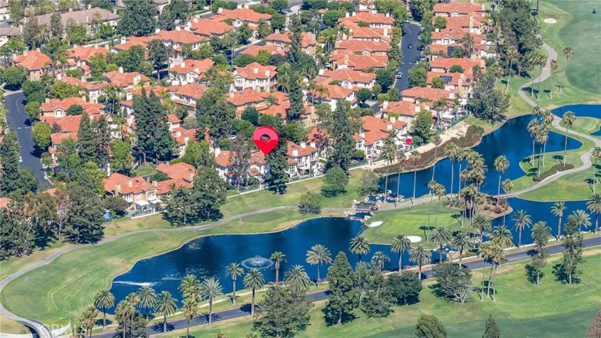 2466 Aquasanta, Tustin, California 92782