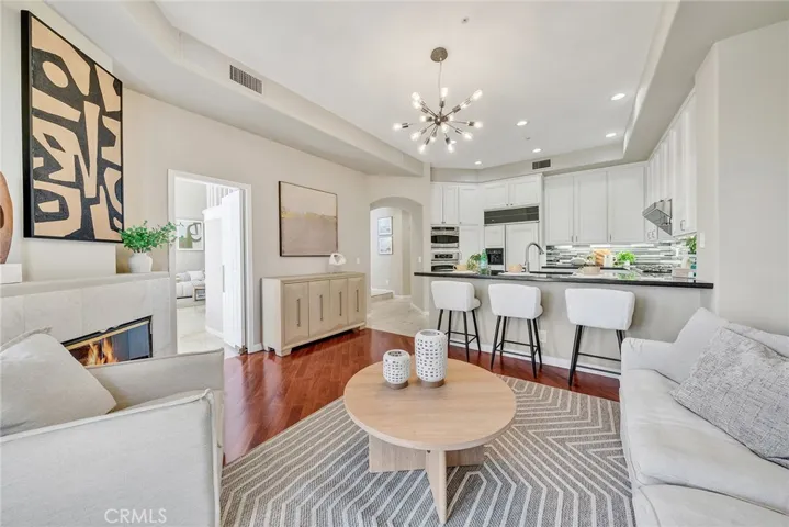 2466 Aquasanta, Tustin, California 92782
