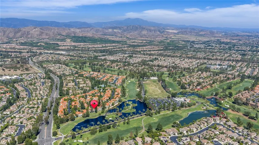 2466 Aquasanta, Tustin, California 92782