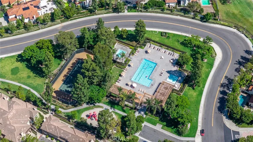 2466 Aquasanta, Tustin, California 92782