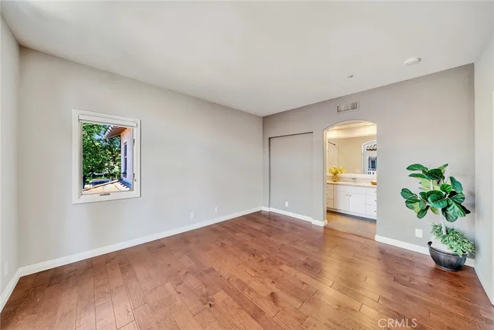 2466 Aquasanta, Tustin, California 92782