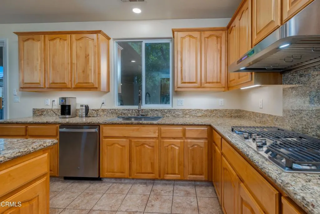 14_kitchen_3