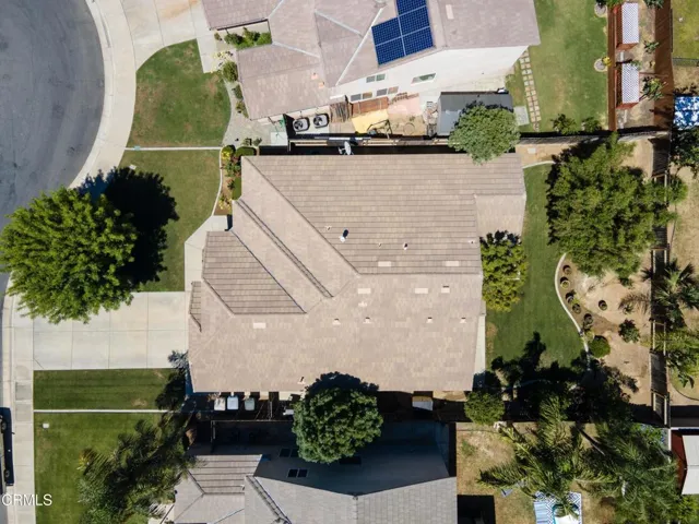 30_back_exterior_3