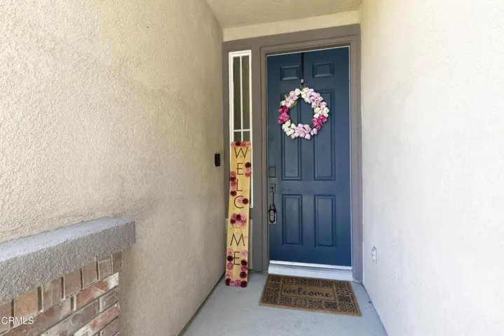 01_front_exterior_1