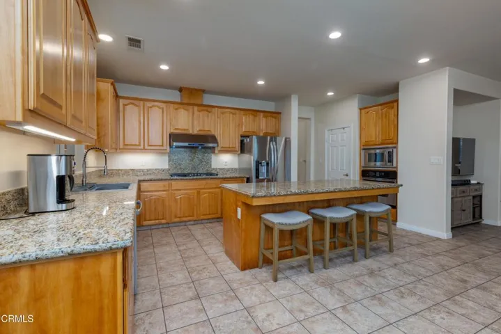 13_kitchen_2