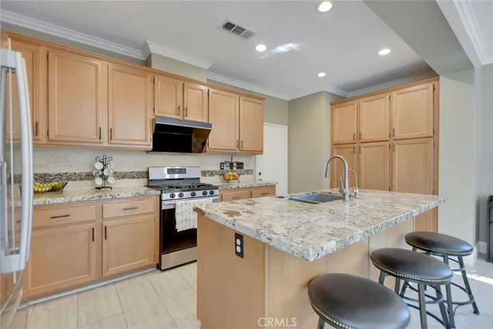 4330 Altivo Lane, Corona, California 92883