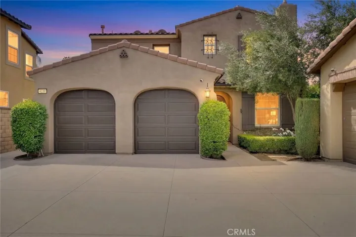 4330 Altivo Lane, Corona, California 92883