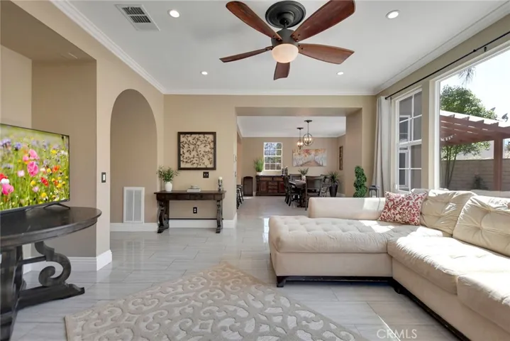4330 Altivo Lane, Corona, California 92883