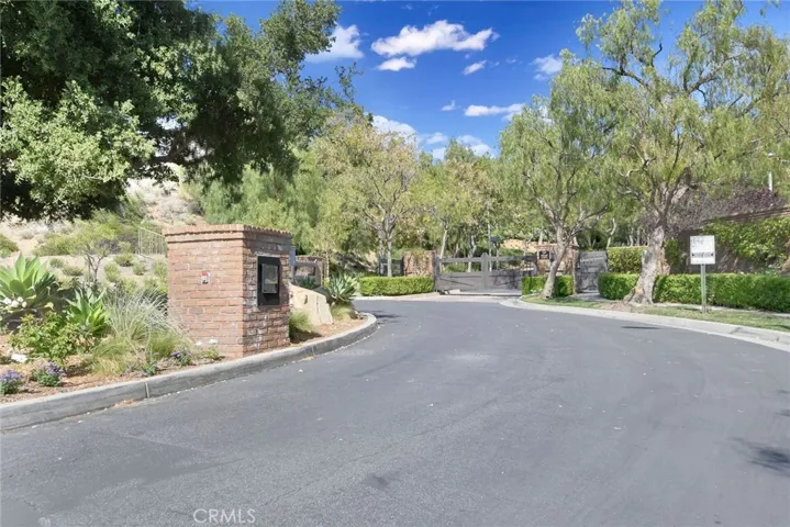 4330 Altivo Lane, Corona, California 92883