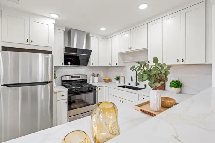 1364 E San Antonio, San Jose, California 95116
