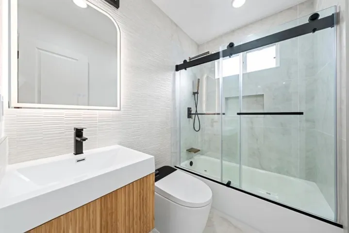 1364 E San Antonio, San Jose, California 95116