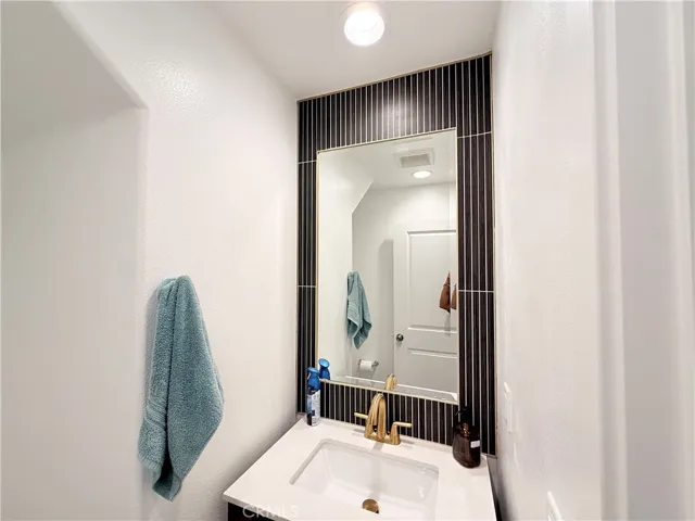 29502 Marx Way, Winchester, California 92596