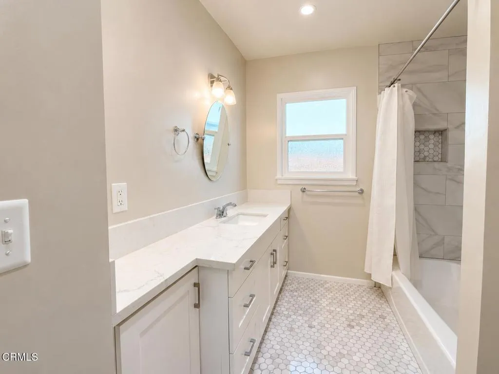 Main Bath