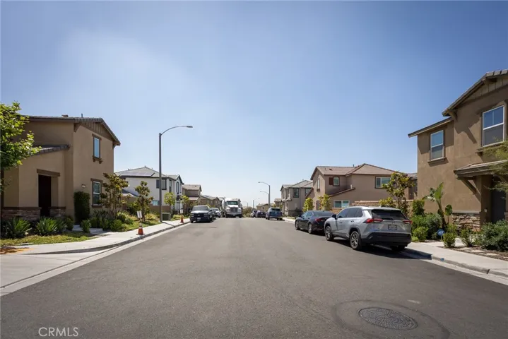 2467 Gunner Ridge, Rialto, California 92377