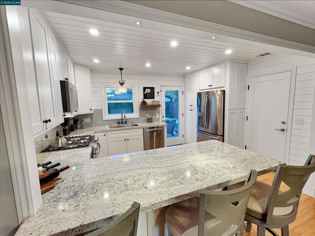 2731 Bonifacio Street, Concord, California 94519